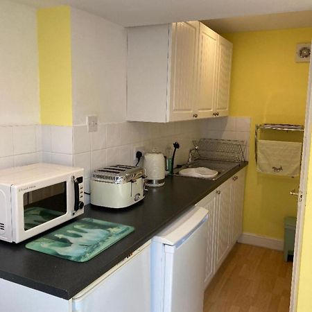 Studio Annexe With Separate Shower Room Broadhempston Екстер'єр фото